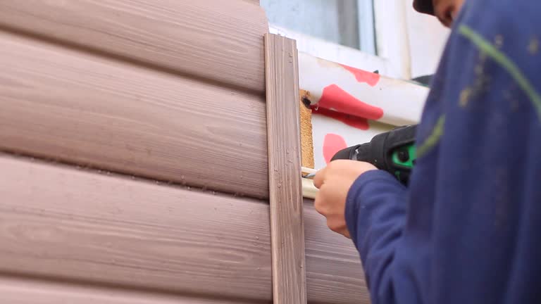 Best Furniture Removal  in Newpt, OR
